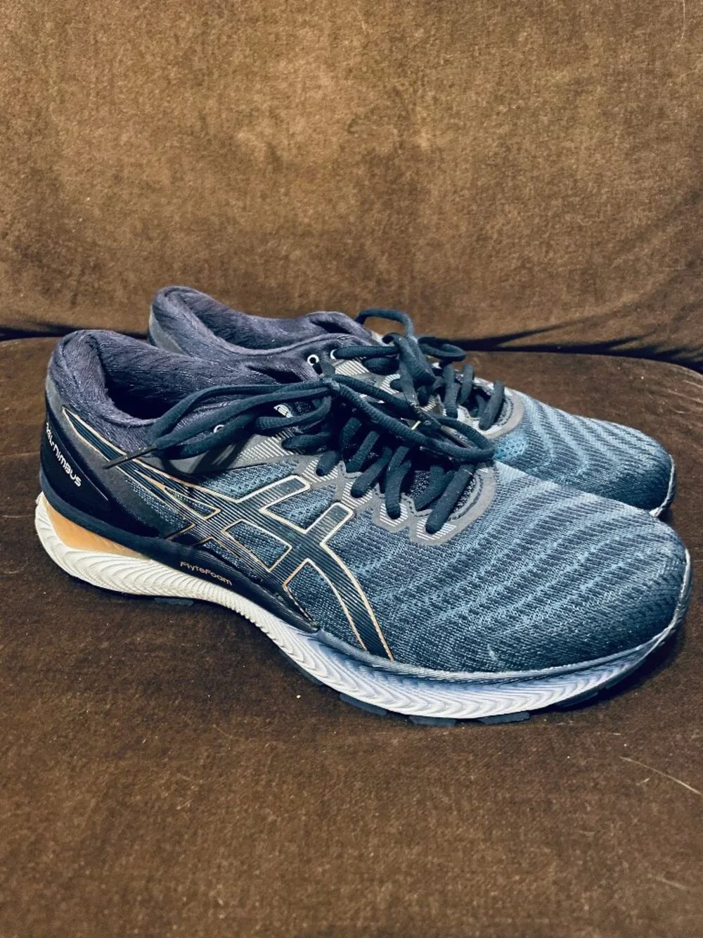 ASICS GEL-Nimbus 22 Running Shoe Women's Size 11 - Gray Floss Peacoat